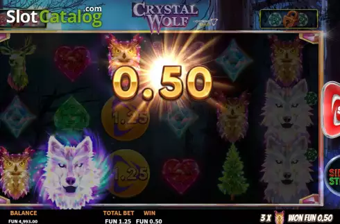 Οθόνη4. Crystal Wolf Lightning Chase Κουλοχέρης