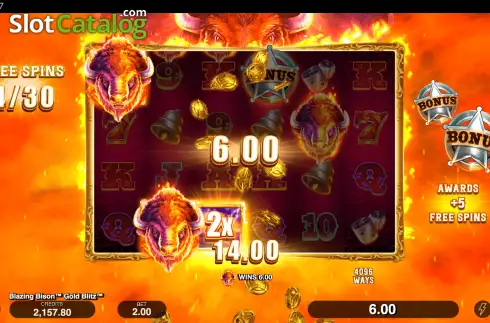 Οθόνη9. Blazing Bison Gold Blitz Κουλοχέρης