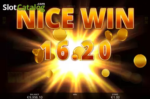 Οθόνη7. Stacked Fire 7s Big Spins Κουλοχέρης