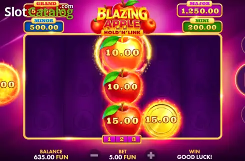 Οθόνη3. Blazing Apple Hold 'N' Link Κουλοχέρης 
