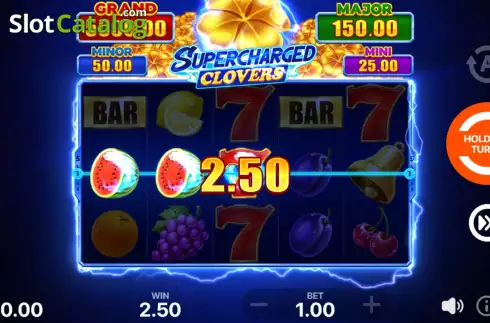 Οθόνη5. Supercharged Clovers: Hold and Win Κουλοχέρης