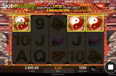 Οθόνη4. Lucky Dragon (Royal Slot Gaming) Κουλοχέρης