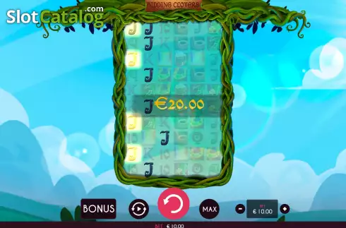Οθόνη3. Hiding Clovers Κουλοχέρης 