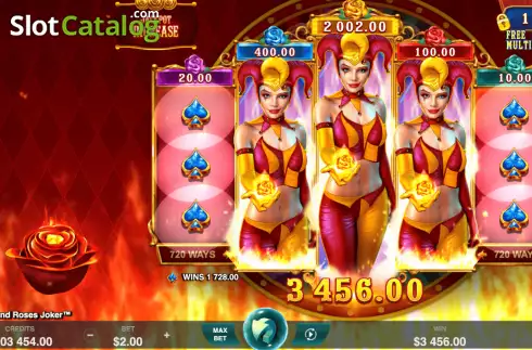 Οθόνη3. Fire and Roses Joker Κουλοχέρης